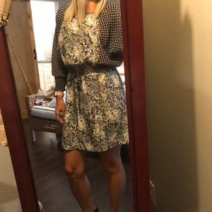 Juicy Couture Silk patterned dress. Size Small